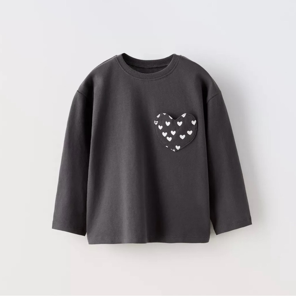 Zara kids Black Long-Sleeve Tee with Heart Pocket size 18-24 months